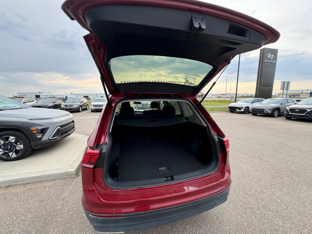 2019  Tiguan Trendline in Lloydminster, Saskatchewan - 18 - w1024h768px