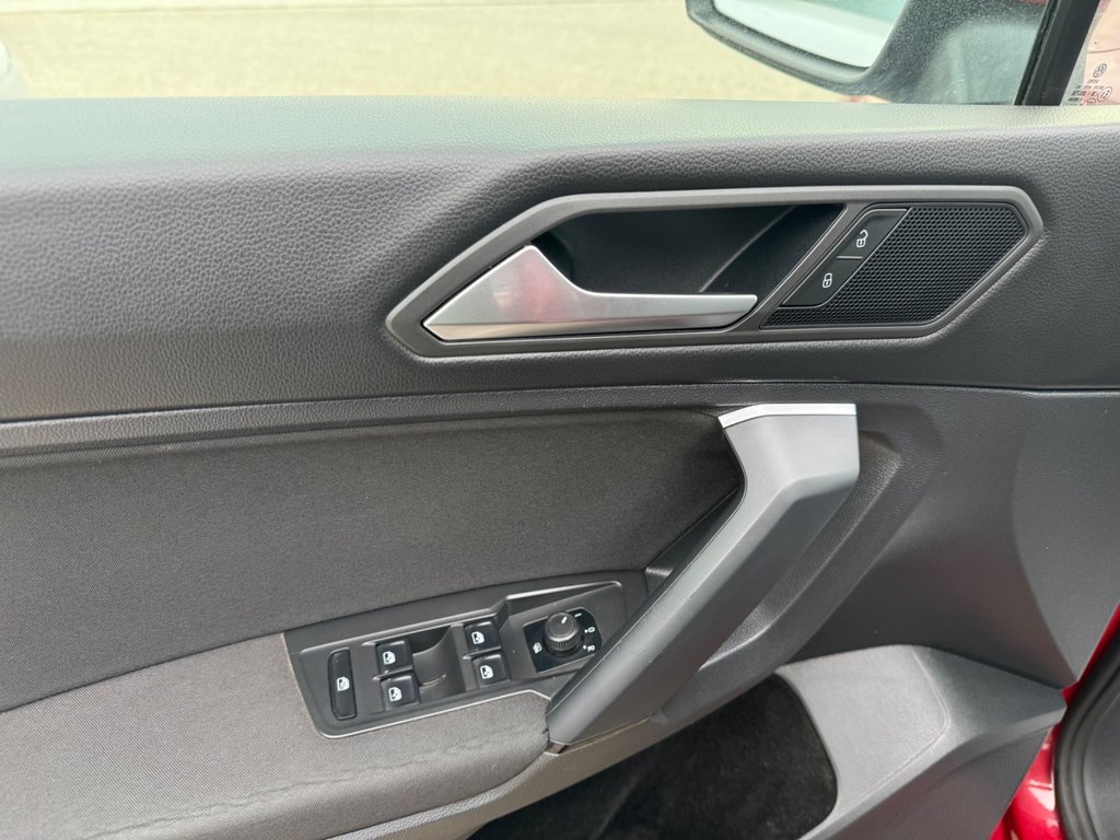 2019  Tiguan Trendline in Lloydminster, Saskatchewan - 9 - w1024h768px