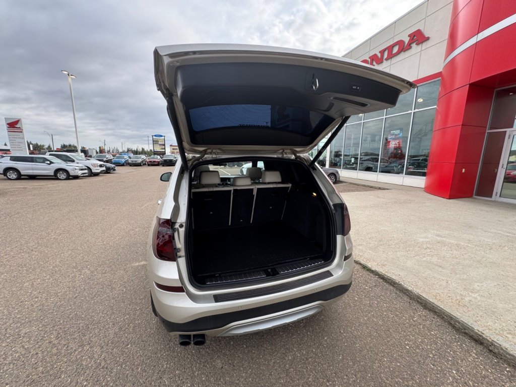 2017  X3 XDrive28i in Lloydminster, Saskatchewan - 20 - w1024h768px