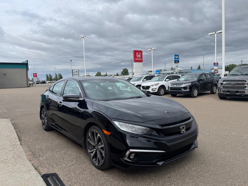 2020  Civic Sedan Touring in Lloydminster, Saskatchewan - 7 - w1024h768px