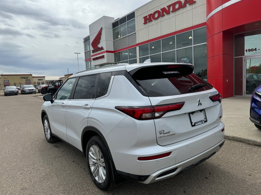 2022  Outlander in Lloydminster, Saskatchewan - 3 - w1024h768px