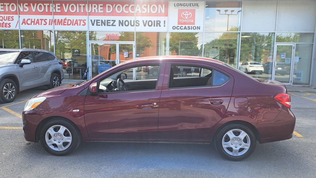 Autos Mitsubishi Mirage G4 ES 2017-5