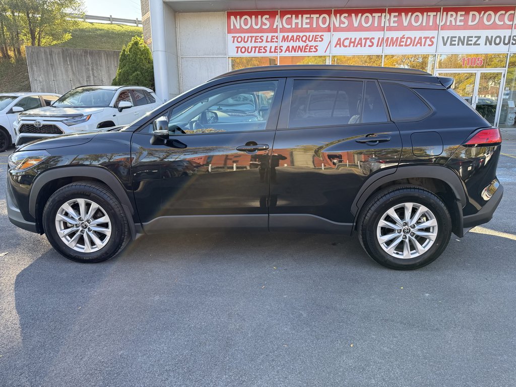 Toyota Corolla Cross LE 2023-2