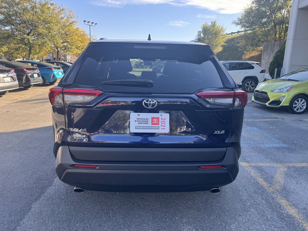 Toyota RAV4 XLE 2021-2