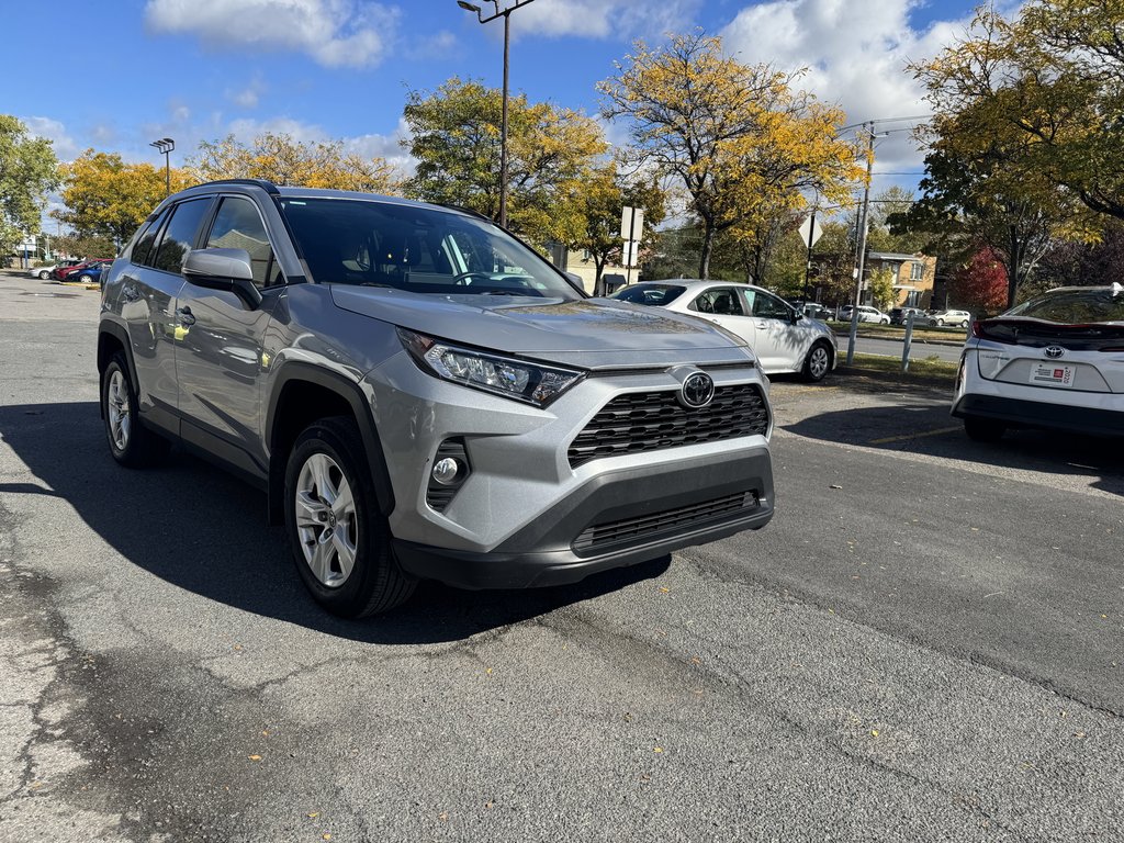 Toyota RAV4 XLE 2021-6