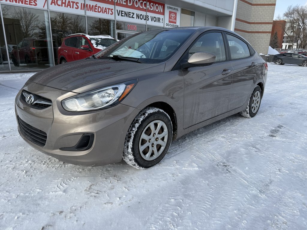 Hyundai Accent L 2012-1