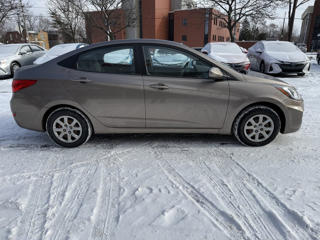 Hyundai Accent L 2012-6
