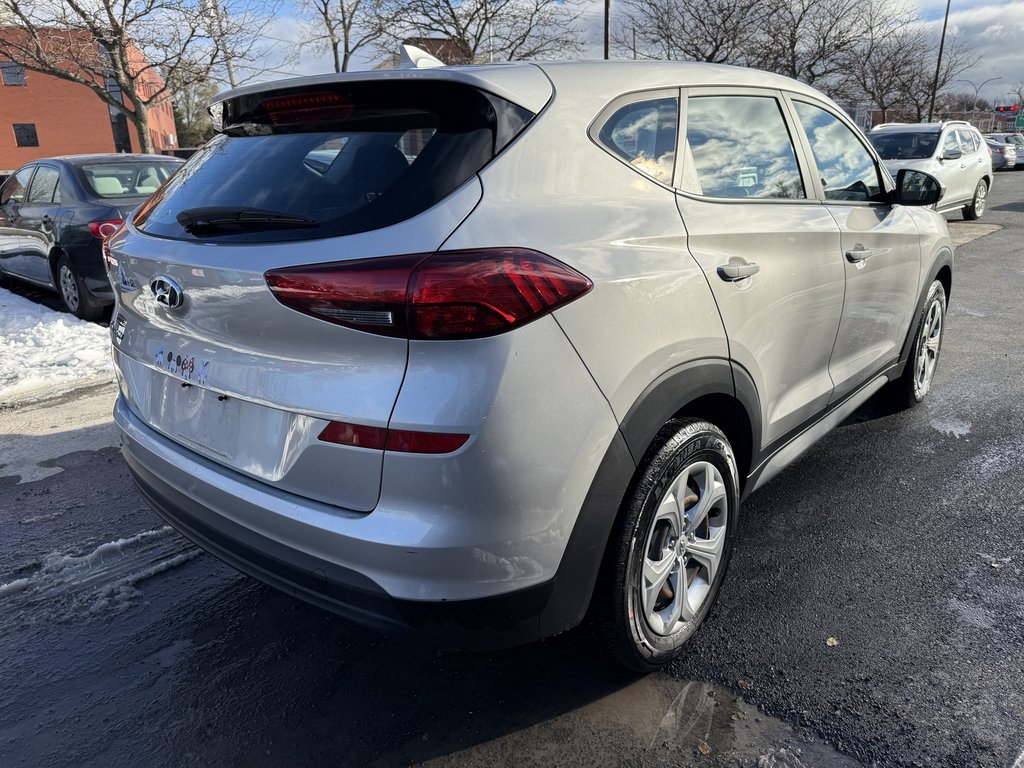 2020 Hyundai Tucson Essential-5
