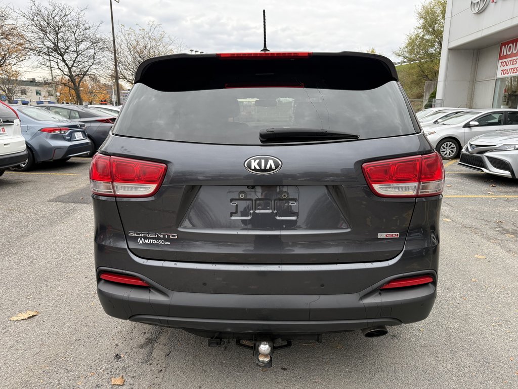 2016 Kia Sorento 2.0L Turbo LX+-4