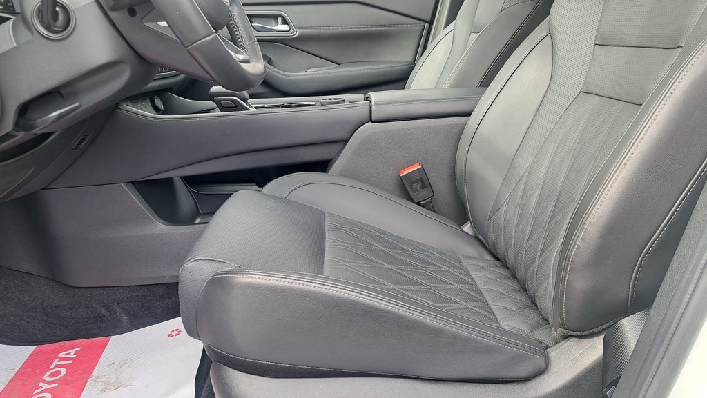 2024 Nissan Rogue Platinum-7