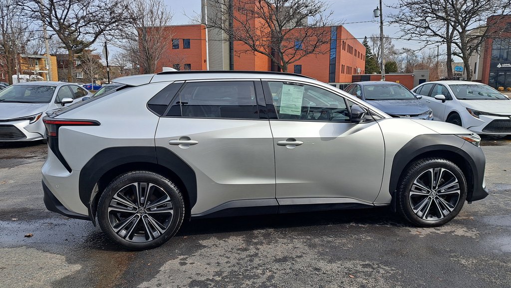 Toyota bZ4X XLE 2023-2