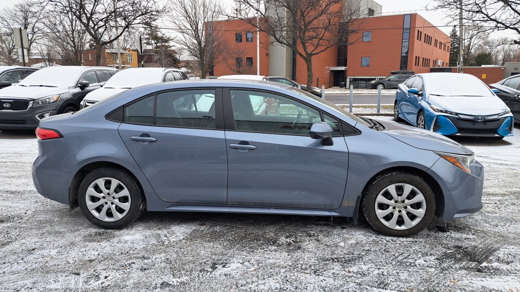 2022 Toyota Corolla LE-2