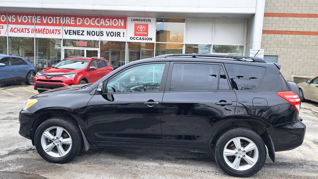 Toyota RAV4 Base 2010-5