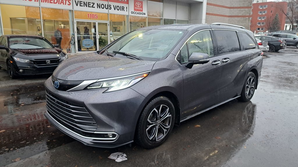 2025 Toyota Sienna Limited-0