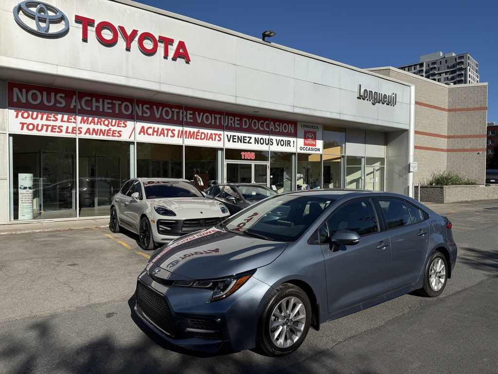 Voitures Toyota Corolla LE 2021-0