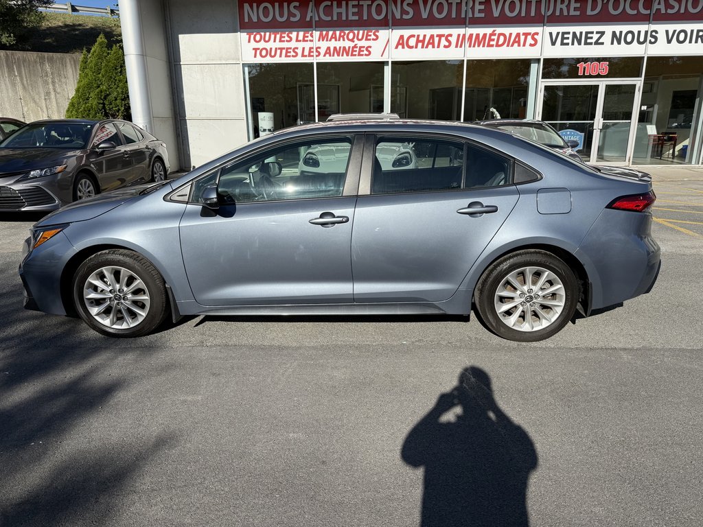Voitures Toyota Corolla LE 2021-2