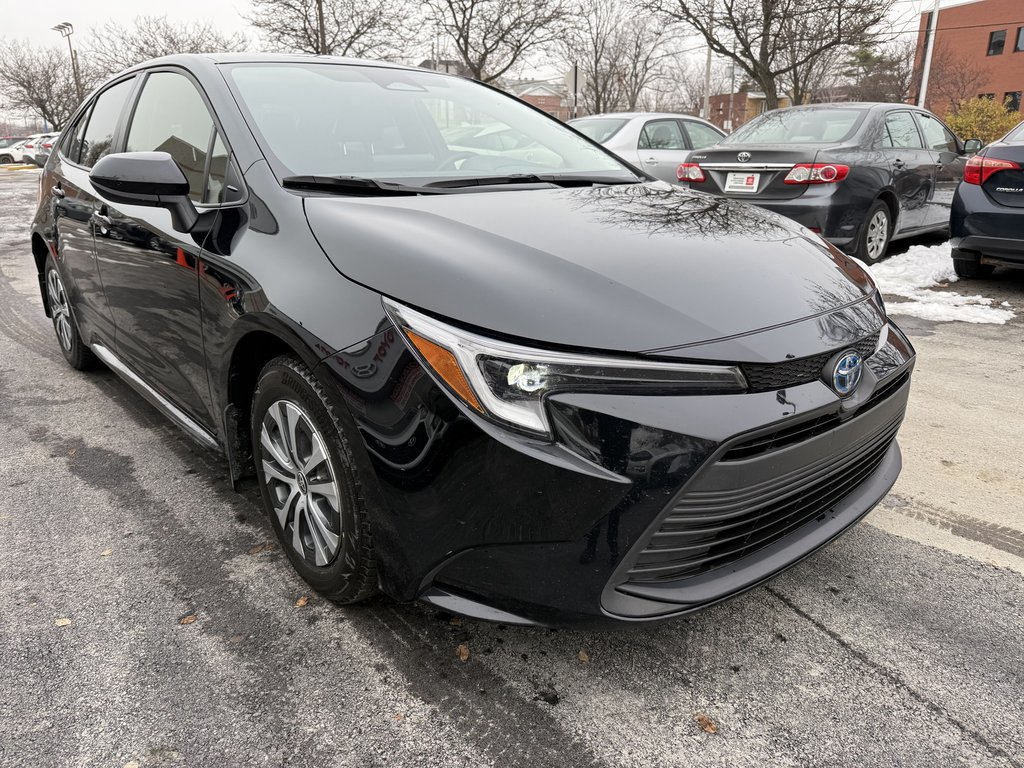 Toyota Corolla Hybrid LE 2024-7