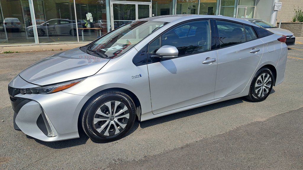 Toyota Prius Prime  2020-0