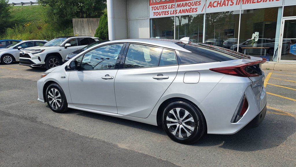 Toyota Prius Prime  2020-4