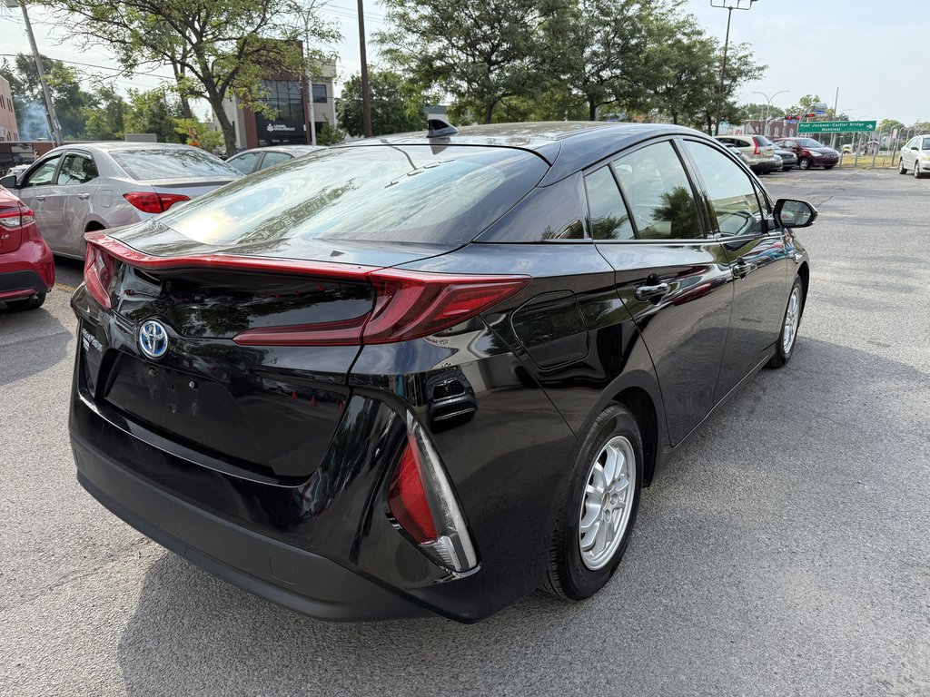 Toyota Prius Prime Upgrade 2020-5