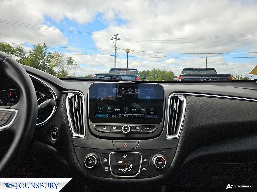 2017 Chevrolet Malibu in Dalhousie, New Brunswick - 13 - w1024h768px