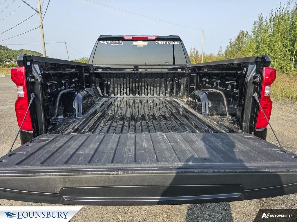 2023 Chevrolet Silverado 1500 in Dalhousie, New Brunswick - 6 - w1024h768px