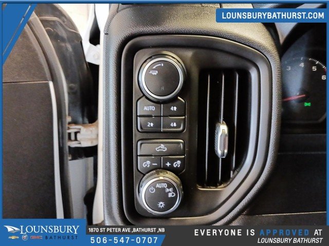 Chevrolet Silverado 1500  2019 à Bathurst, Nouveau-Brunswick - 16 - w1024h768px
