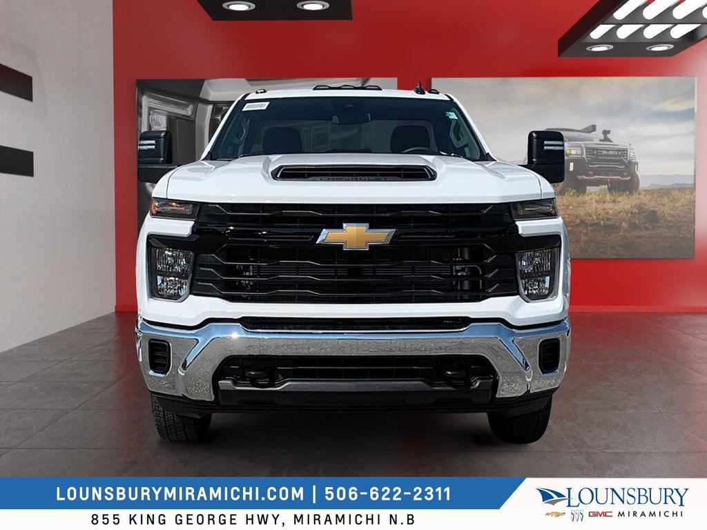 2025 Chevrolet Silverado 3500HD CC in Miramichi, New Brunswick - 2 - w1024h768px