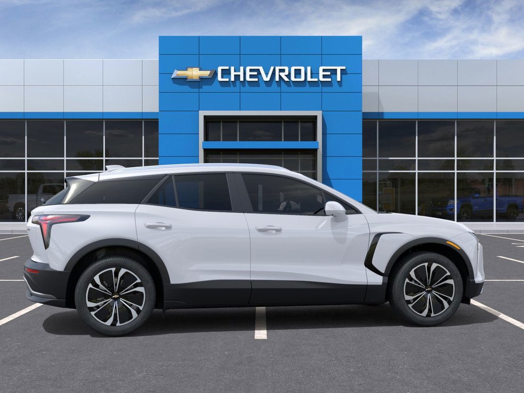 Chevrolet BLAZER EV eAWD 4LT (4LT)  2025 à Saint-Hyacinthe, Québec - 5 - w1024h768px