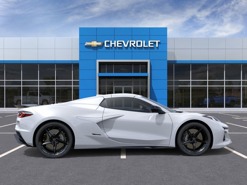 2025 Chevrolet Corvette in Saint-Hyacinthe, Quebec - 5 - w1024h768px