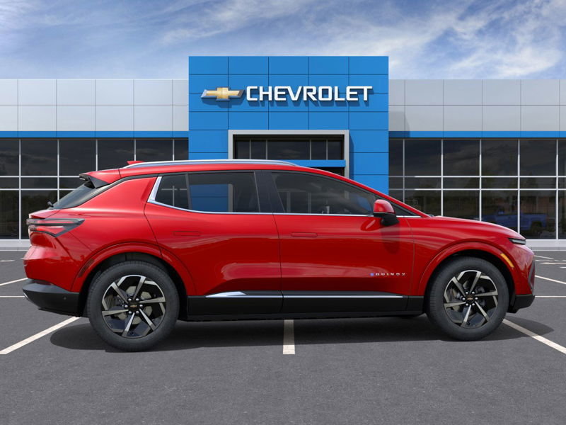 2025 Chevrolet Equinox EV in Saint-Hyacinthe, Quebec - 5 - w1024h768px
