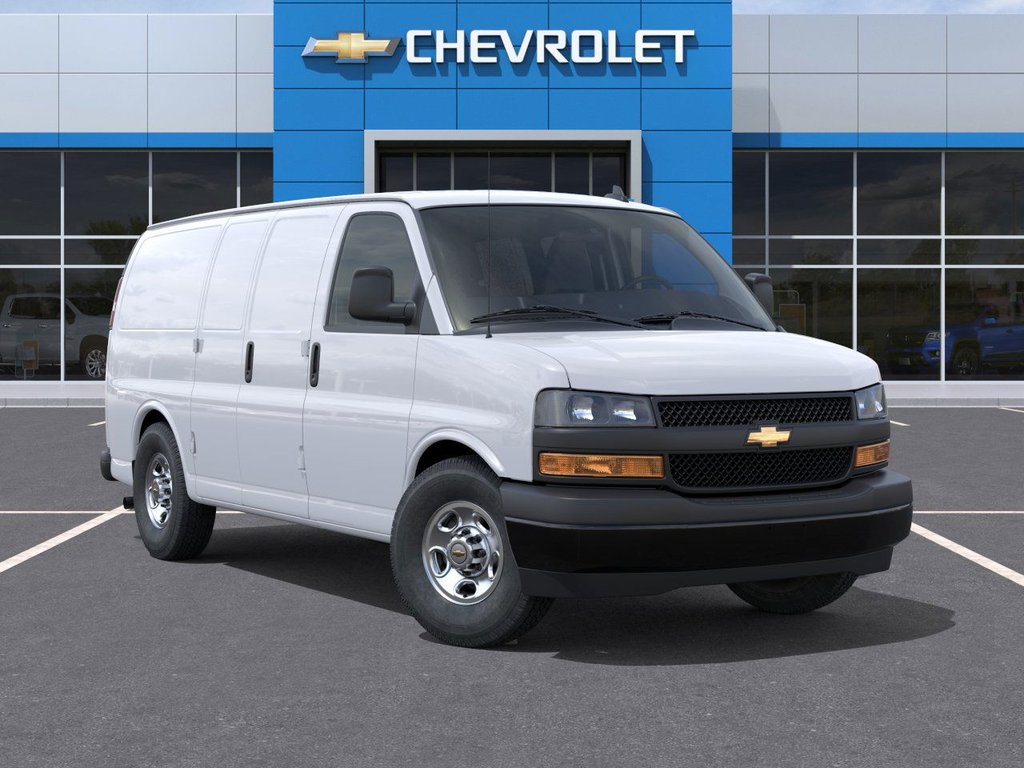 2025 Chevrolet Express Cargo 2500 in Saint-Hyacinthe, Quebec - 7 - w1024h768px