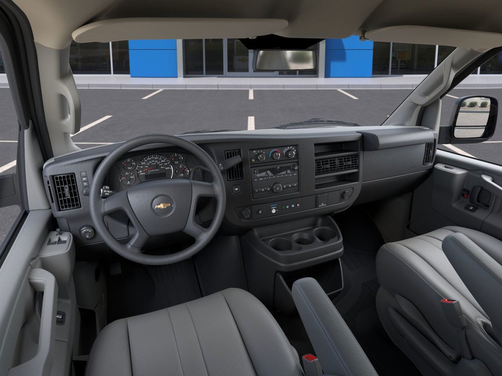 2025 Chevrolet Express Cargo 2500 in Saint-Hyacinthe, Quebec - 15 - w1024h768px