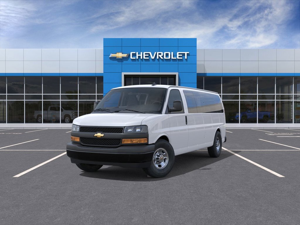 Chevrolet Express Passenger 3500  2025 à Saint-Hyacinthe, Québec - 8 - w1024h768px