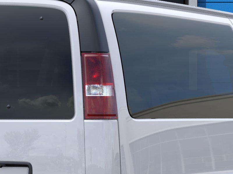 Chevrolet Express Passenger 3500  2025 à Saint-Hyacinthe, Québec - 11 - w1024h768px