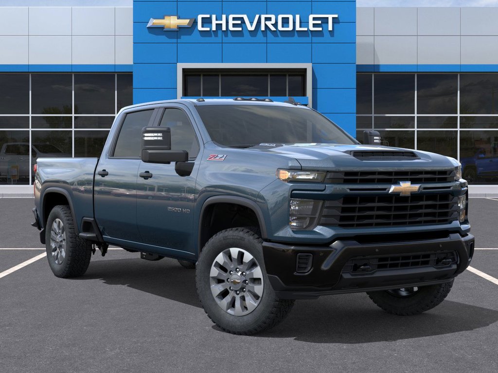 Chevrolet Silverado 2500HD  2025 à Saint-Hyacinthe, Québec - 7 - w1024h768px