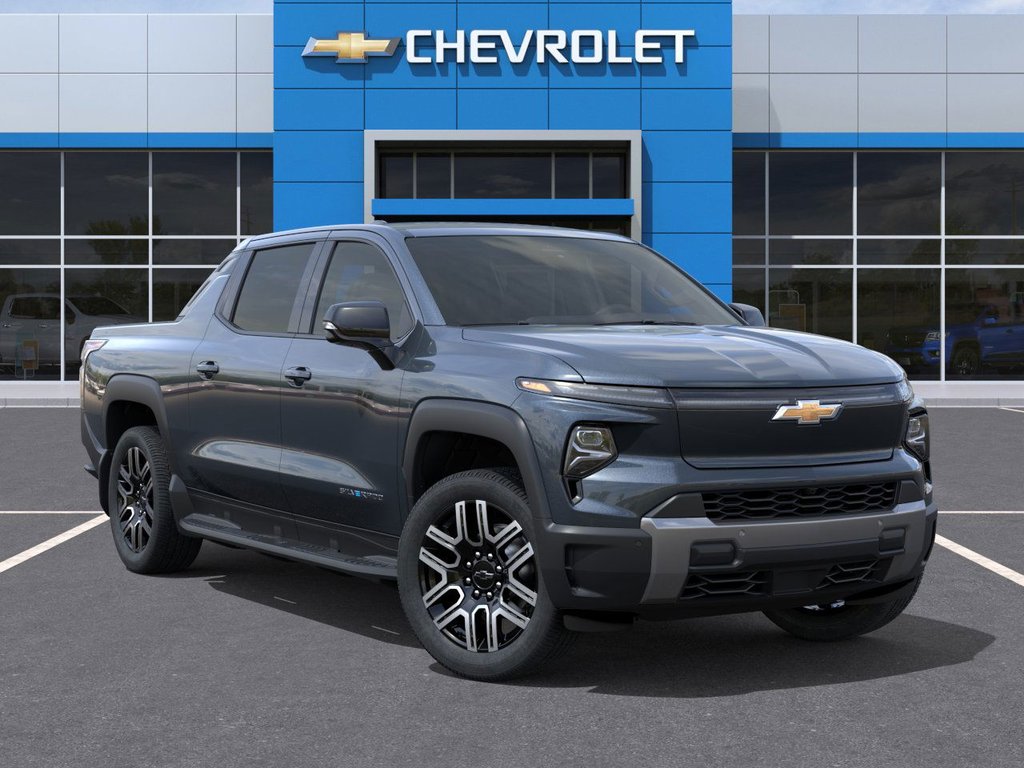 Chevrolet Silverado EV  2026 à Saint-Hyacinthe, Québec - 7 - w1024h768px
