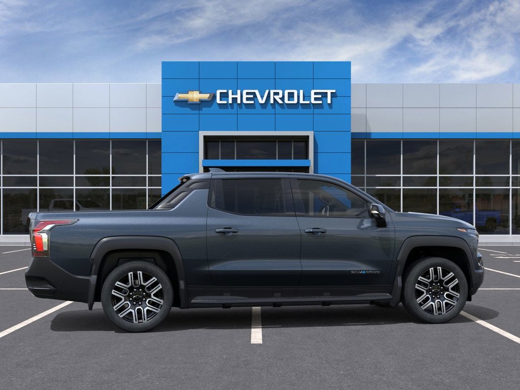 Chevrolet Silverado EV  2026 à Saint-Hyacinthe, Québec - 5 - w1024h768px