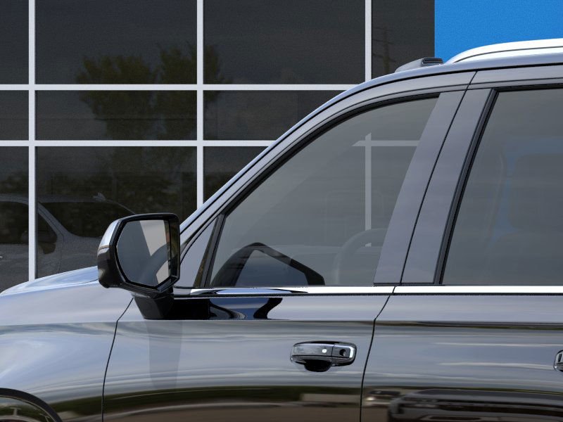 Chevrolet Suburban  2025 à Saint-Hyacinthe, Québec - 12 - w1024h768px