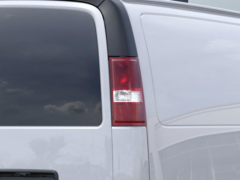 2024 GMC Savana Cargo 2500 in Saint-Hyacinthe, Quebec - 11 - w1024h768px