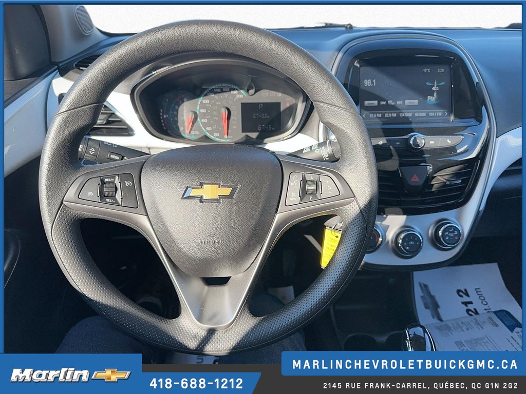 Chevrolet Spark  2016 à Quebec, Québec - 14 - w1024h768px