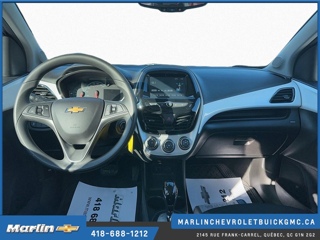 Chevrolet Spark  2016 à Quebec, Québec - 10 - w1024h768px