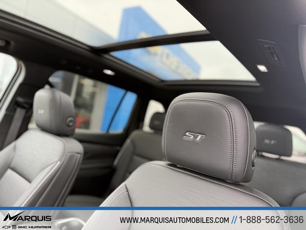 Buick Enclave  2025 à Matane, Québec - 4 - w1024h768px
