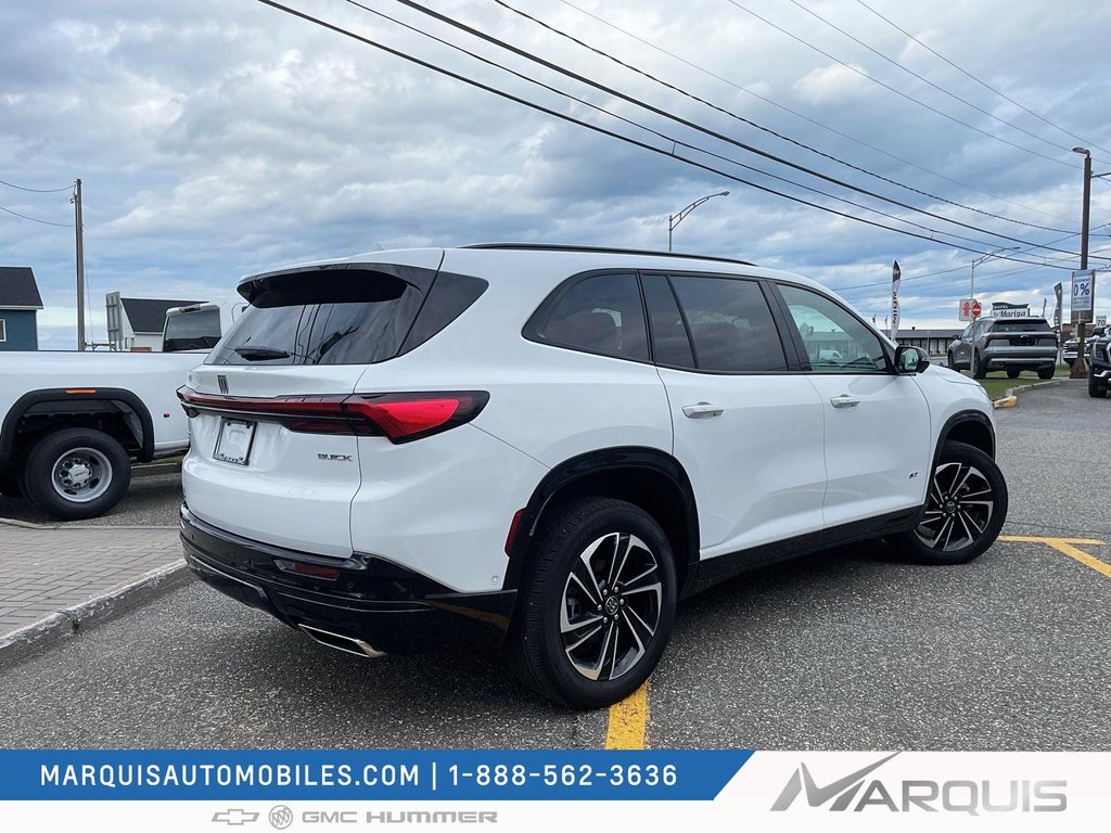 Buick Enclave  2025 à Matane, Québec - 2 - w1024h768px