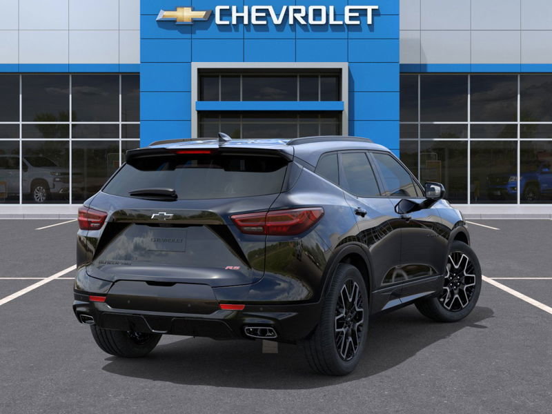 2025 Chevrolet Blazer in Matane, Quebec - 4 - w1024h768px