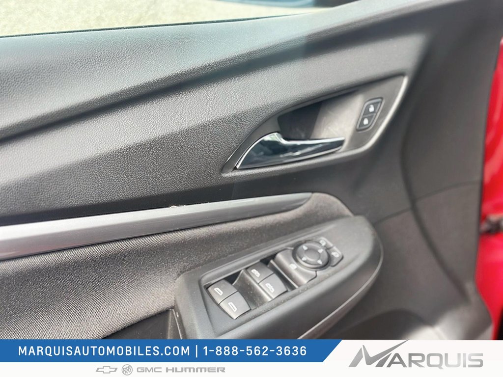 2023 Chevrolet BOLT EUV in Matane, Quebec - 9 - w1024h768px