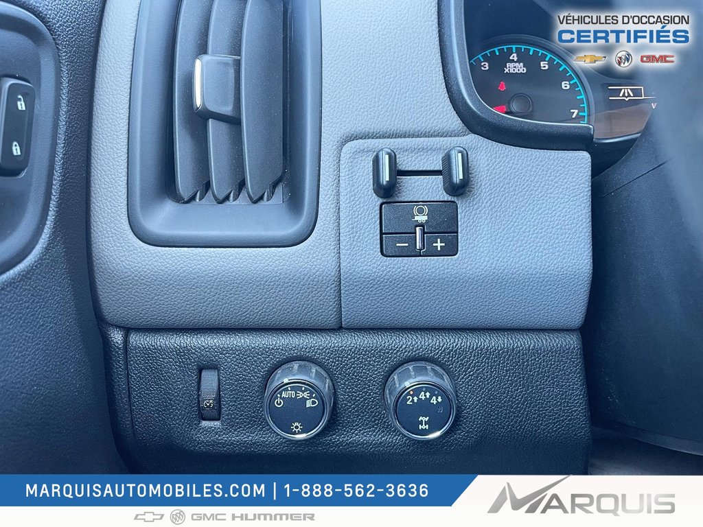 2017 Chevrolet Colorado in Matane, Quebec - 7 - w1024h768px