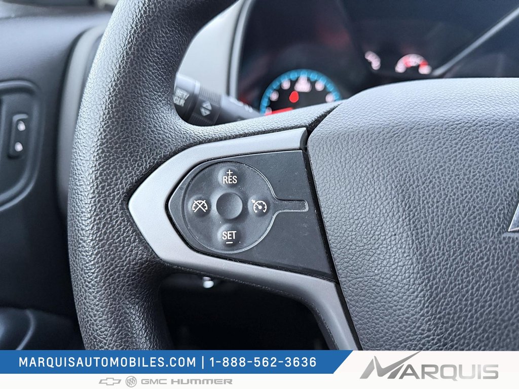 2017 Chevrolet Colorado in Matane, Quebec - 8 - w1024h768px