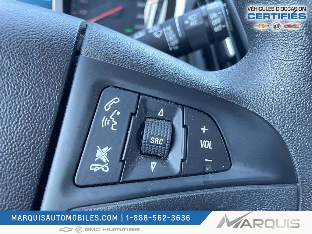 2017 Chevrolet Equinox in Matane, Quebec - 12 - w1024h768px