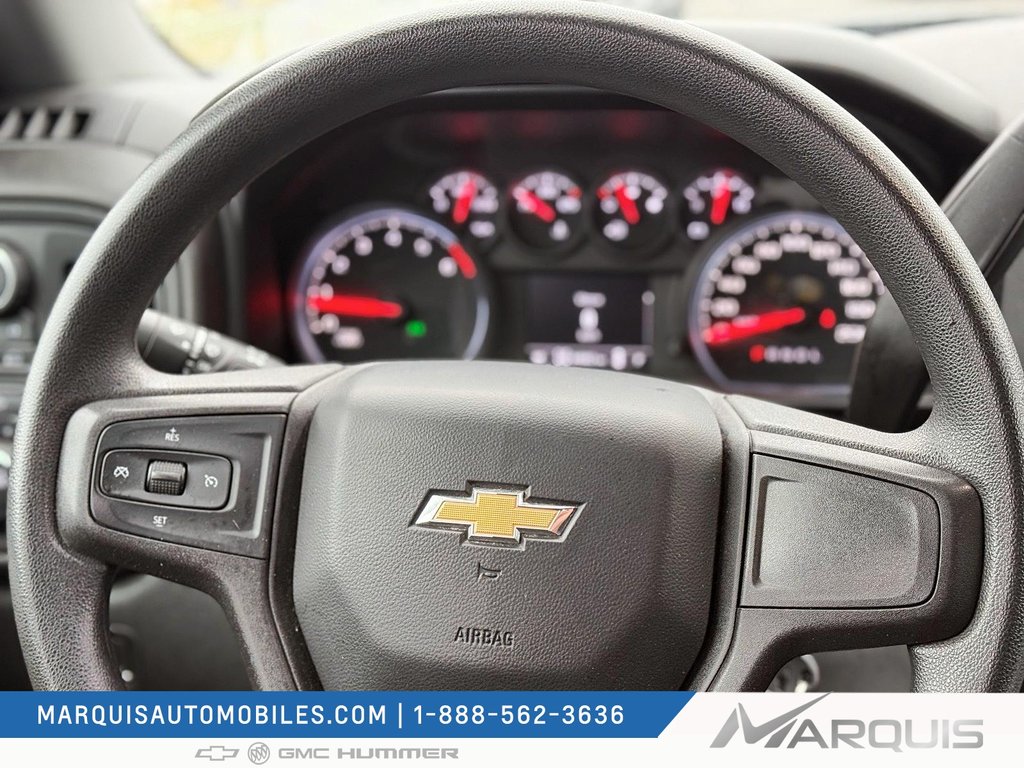 2021 Chevrolet Silverado 1500 in Matane, Quebec - 10 - w1024h768px